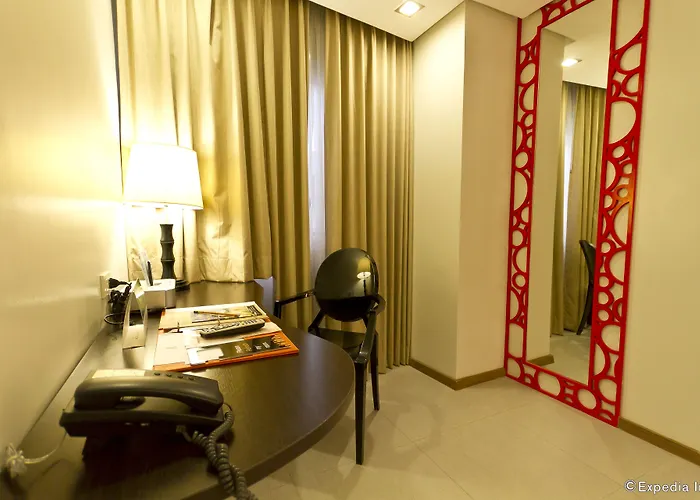 St Hotel